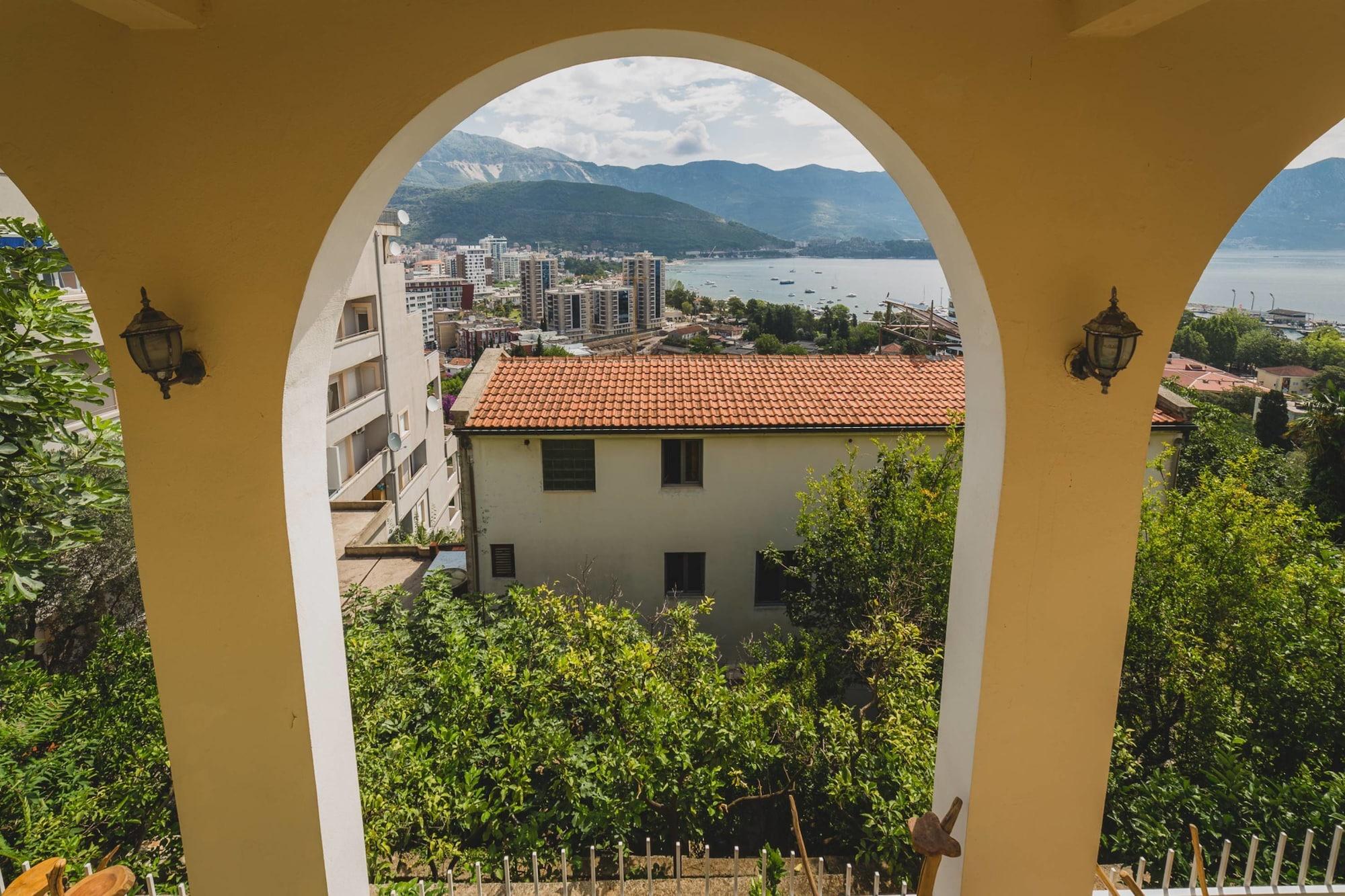 Apartments Ana Budva Exterior photo